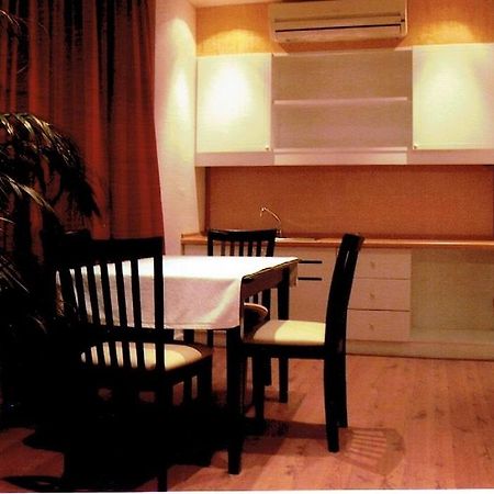 Strand Inn Hotel Bangkok Extérieur photo